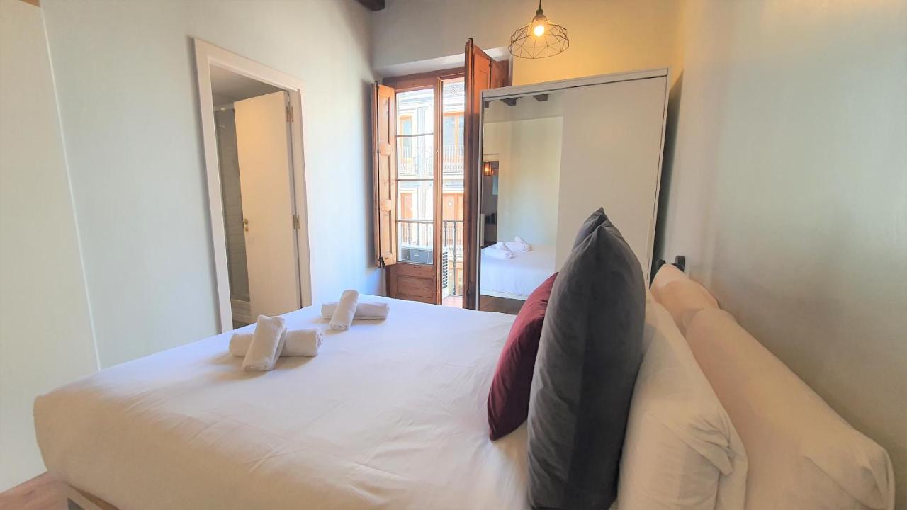 ברצלונה Barrio Gotico Apartments Ferran מראה חיצוני תמונה