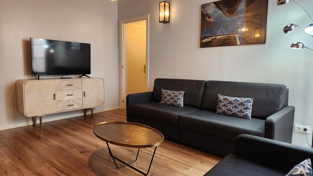 ברצלונה Barrio Gotico Apartments Ferran מראה חיצוני תמונה